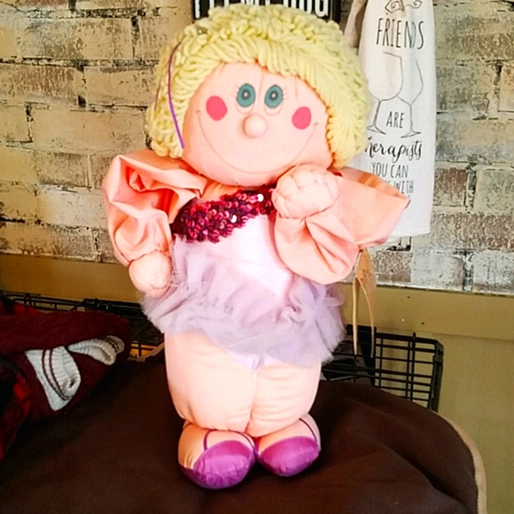 Handmade ballerina doll - Picture 1 of 7